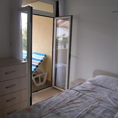 Apartmani Matela Petrcane Buitenkant foto