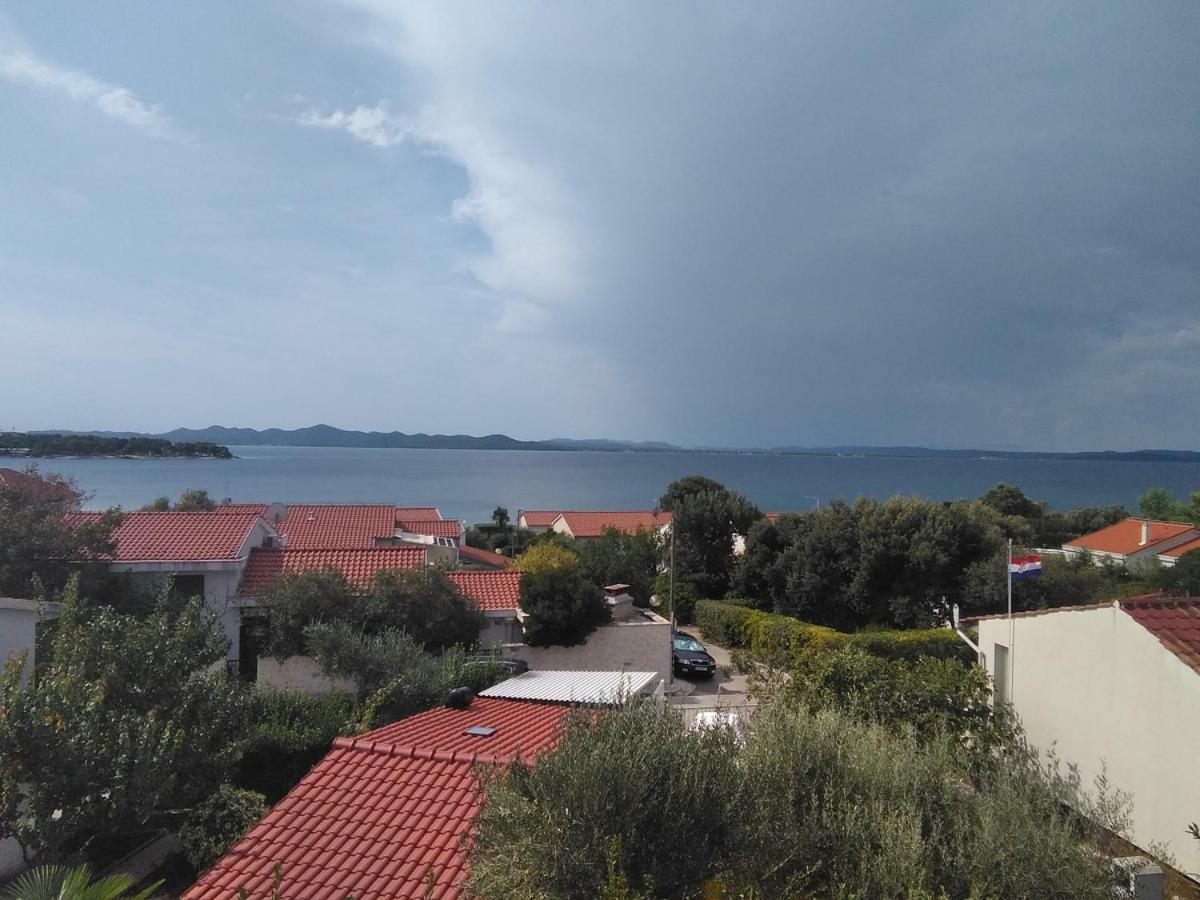 Apartmani Matela Petrcane Buitenkant foto