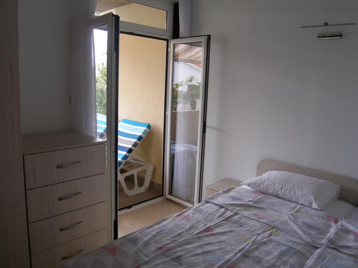 Apartmani Matela Petrcane Buitenkant foto